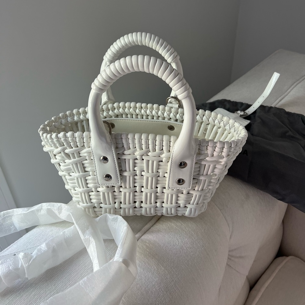 Balenciaga Bistro XXS Basket, White